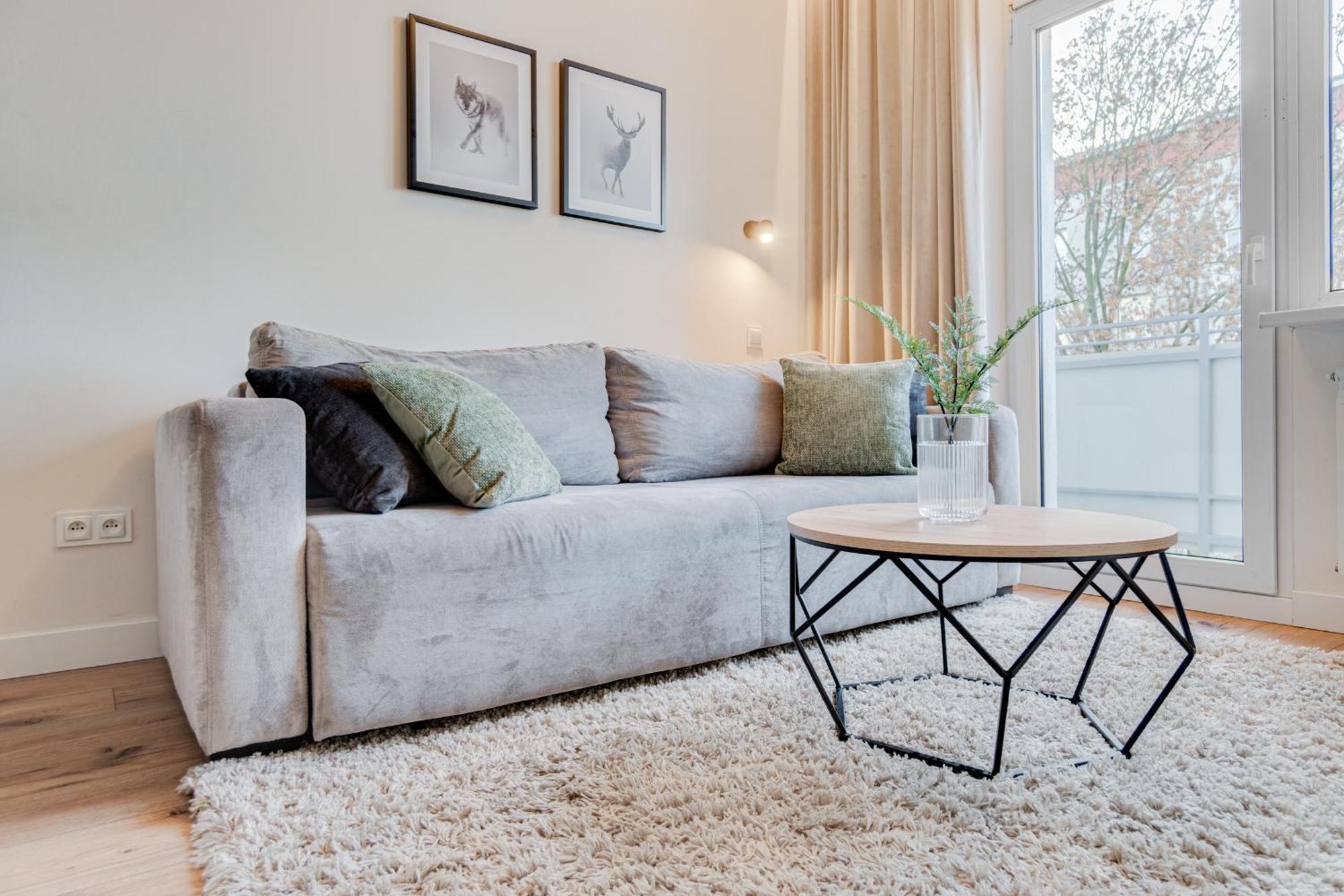 Bright Day Apartment - Self Check-In 24H, 10 Min Market Square فروتسواف المظهر الخارجي الصورة